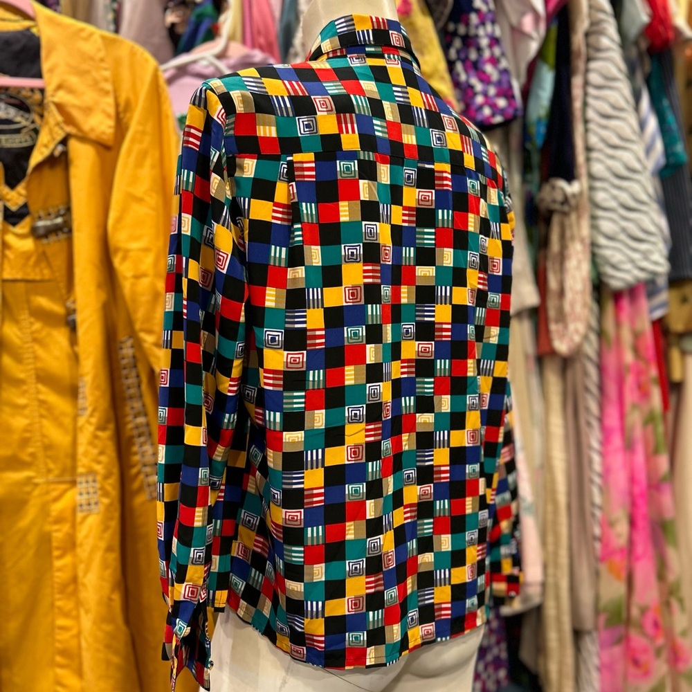 Vintage Geometric Blouse - Picture 2 of 13